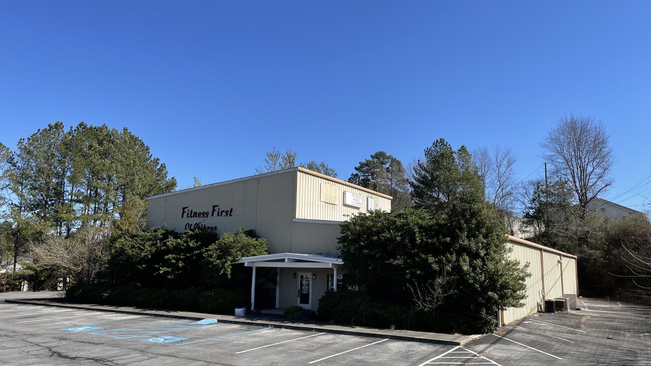 610 Red Bud Rd NE, Calhoun, GA 30701