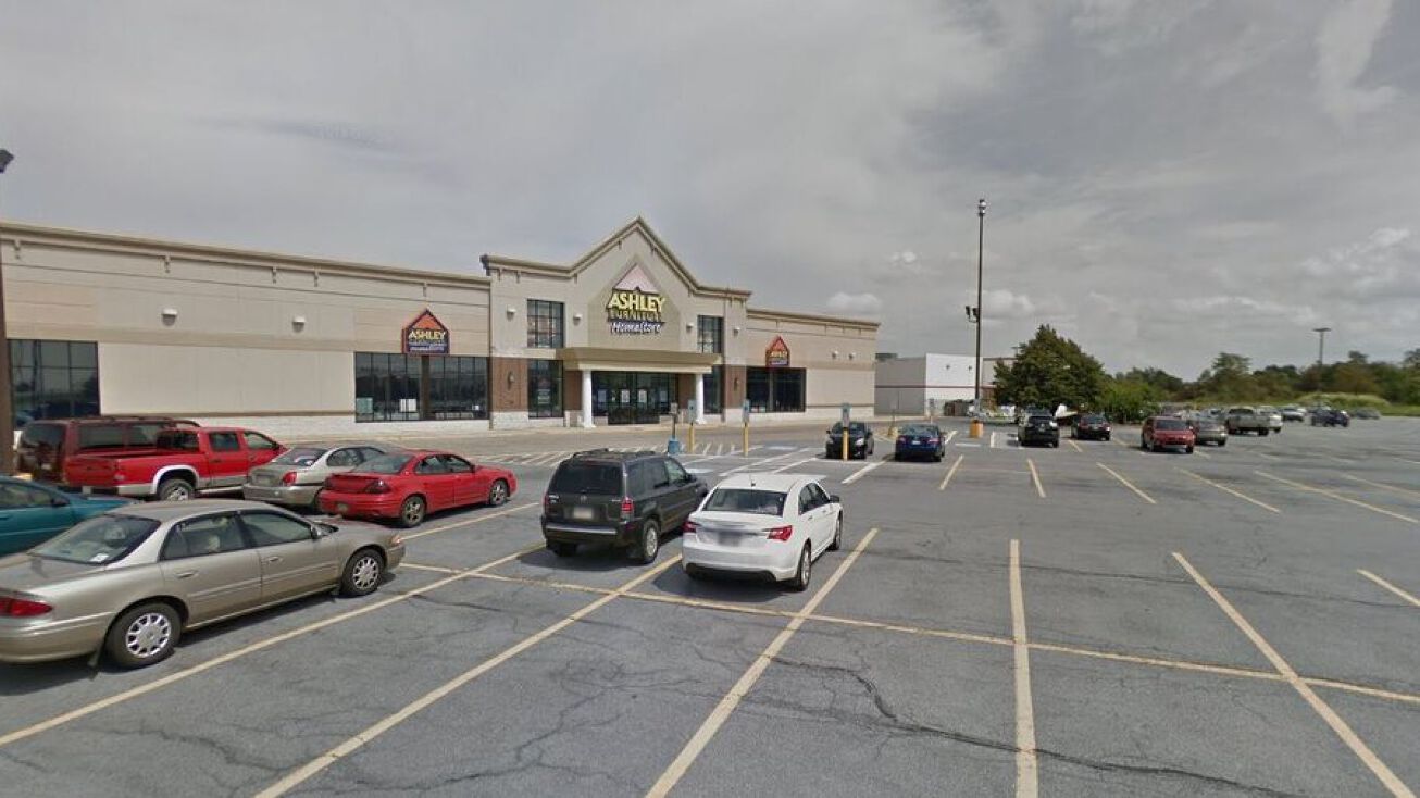 630 Galleria Dr, Johnstown, PA 15904 Retail Property for Sale 630