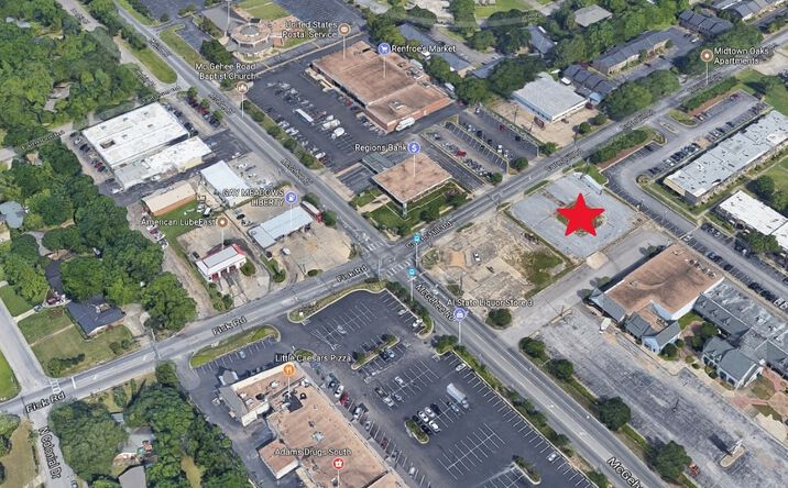 Pictures of Land property located at 3581 Carter Hill Rd, Montgomery, AL 36111 for sales - image #1