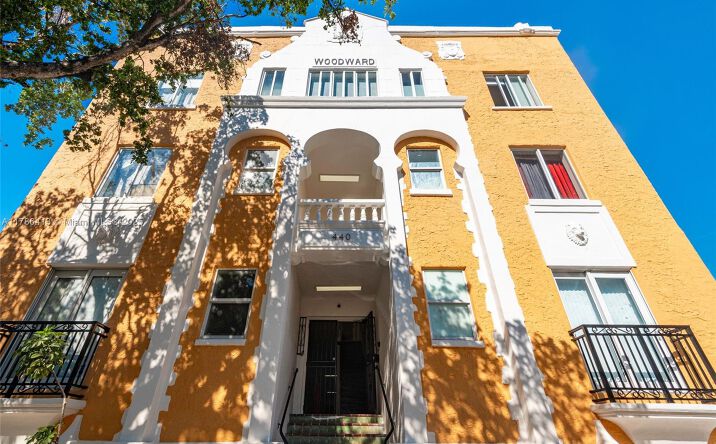 Pictures of Multifamily property located at 440 SW 5th Ave, Miami, FL 33130 for sales - image #1