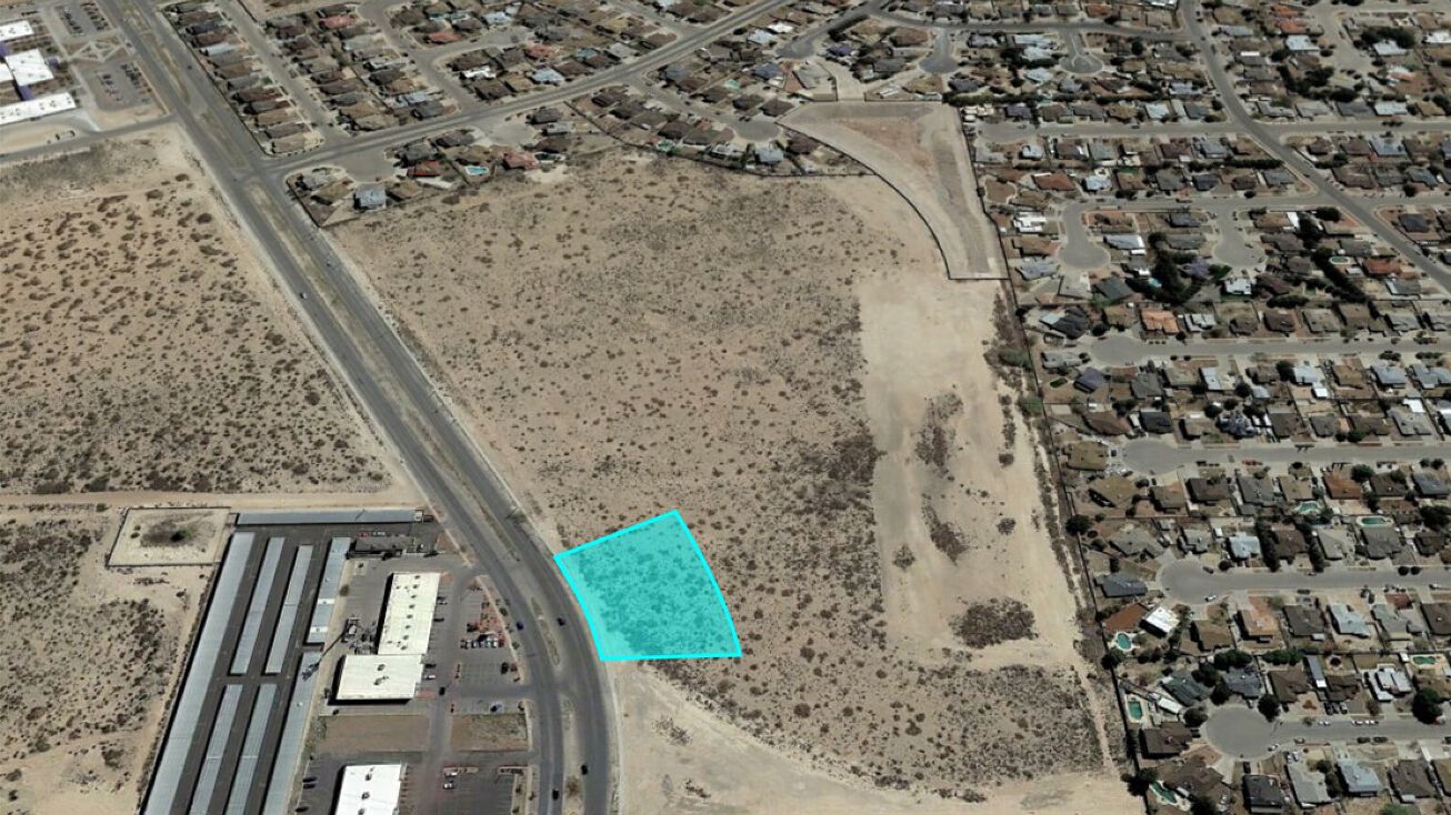 485 N Kenazo Ave, Horizon City, TX 79928