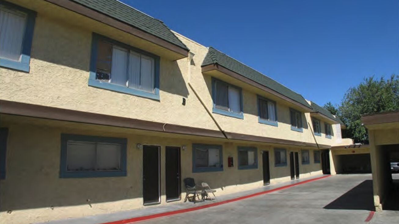 38109 11th St East, Palmdale, CA 93550 Multifamily Property for Sale