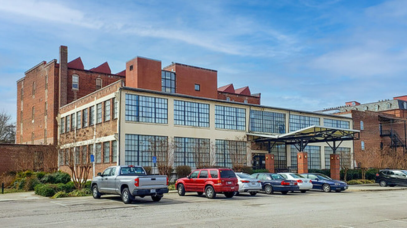 601 Bridge St, Danville, VA 24541