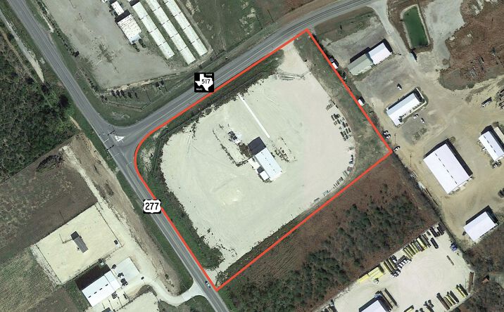 Pictures of Land property located at 2561 TX-517 Loop, Carrizo Springs, TX 78834 for sales - image #1