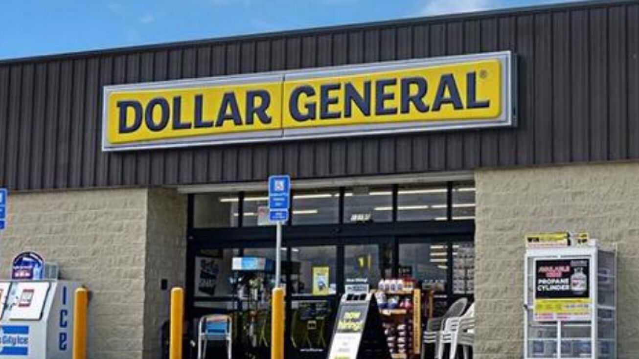 100 Dakota Dr, Solomon, KS 67480