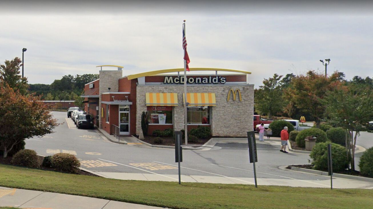 4050 Jiles Rd, Kennesaw, GA 30144 - Retail Property for Sale - McDonald's