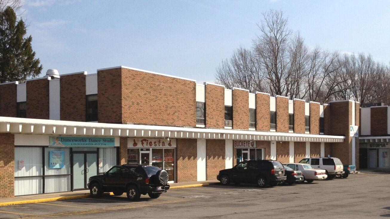 1911 1945 Bailey Road, Cuyahoga Falls, OH 44221 Retail Property for