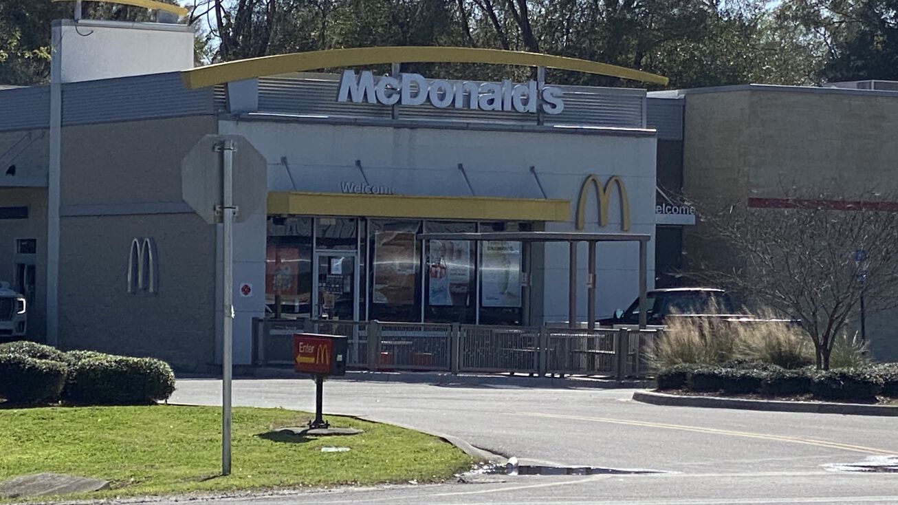 102 US27, Branford, FL 32008