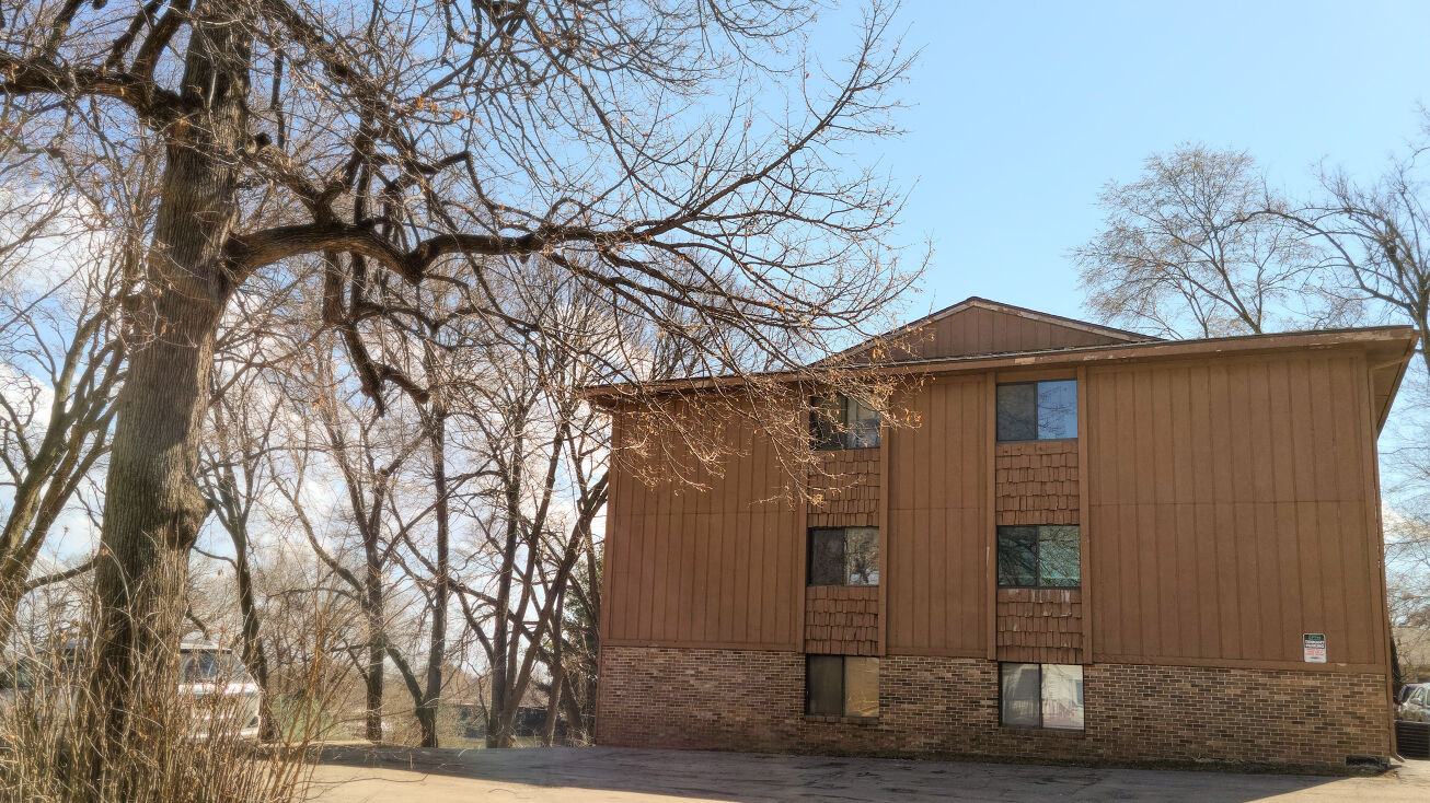 8620 N 31st St, Omaha, NE 68112 Multifamily Property for Sale