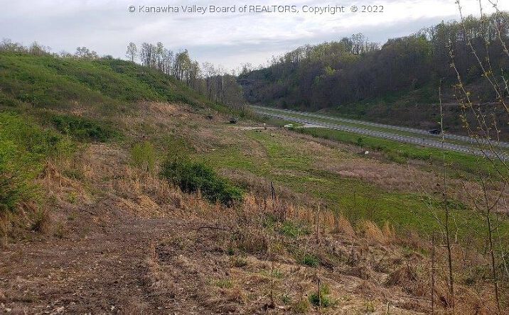 Pictures of Land property located at 463 Big Ben Bowen Highway, Barboursville, WV 25705 for sales - image #1