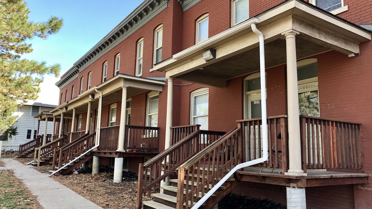 3809 S 25th St, Omaha, NE 68107