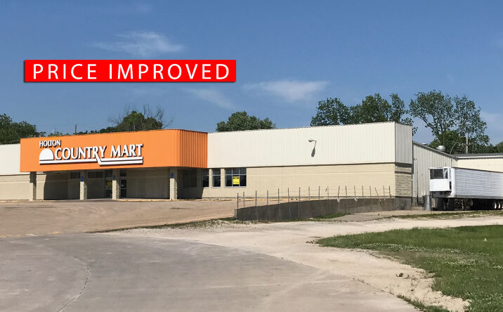 Pictures of Retail property located at 112 US-75, Holton, KS 66436 for sales - image #1