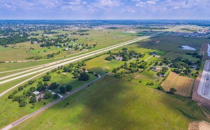 Pictures of Land property located at 12212 N 135th E Ave, Collinsville, OK 74021 for sales - image #1