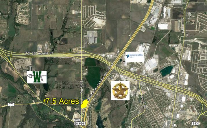 Pictures of Land property located at 7.5 Acre Highway Location, Waxahachie, TX 75165 for sales - image #1