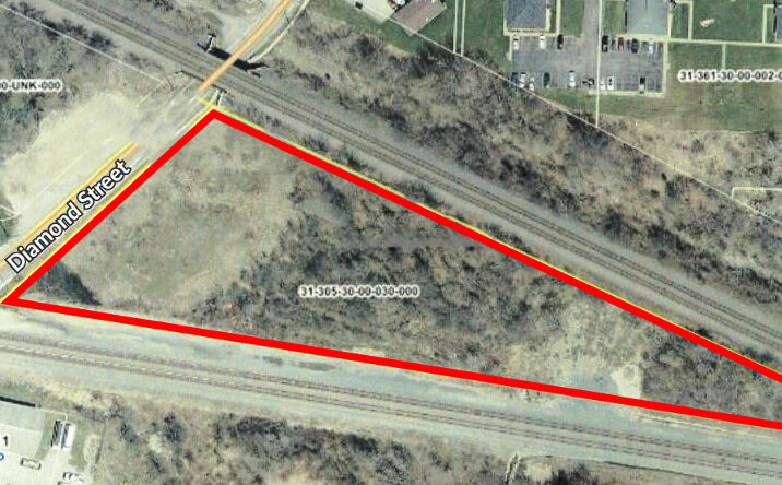 Pictures of Land property located at N Diamond St, Ravenna, OH 44266 for sales - image #1