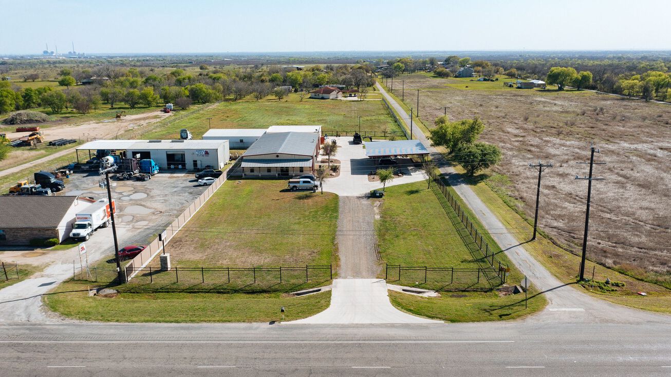 7504 US Hwy 87 E, China Grove, TX 78263