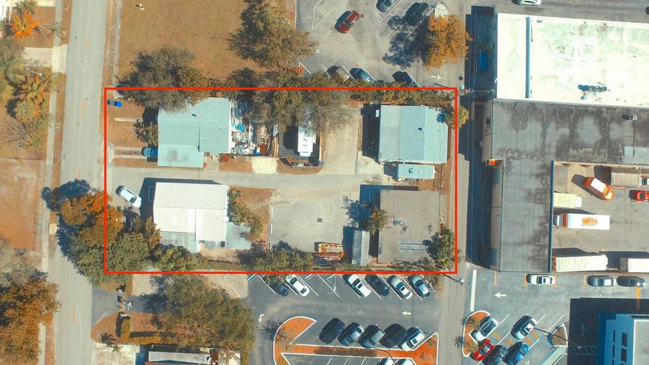 2710 Polk St, Hollywood, FL 33020 Multifamily Property for Sale