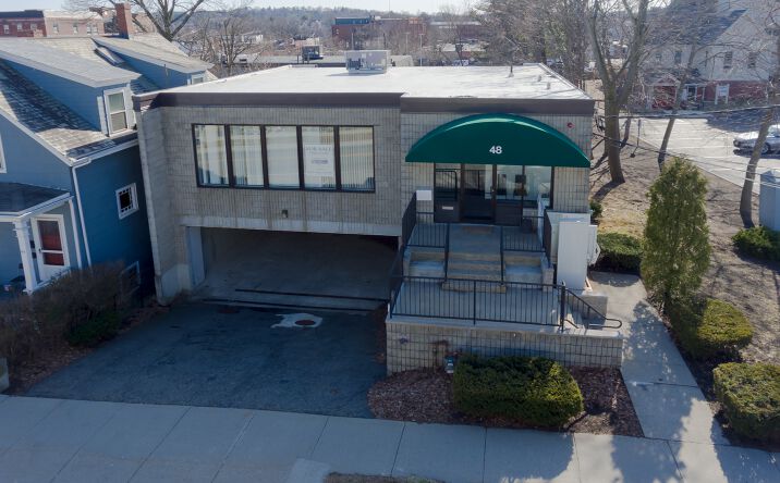Pictures of Office property located at 48 Summer St unit 1, Watertown, MA 02472 for comps - image #1