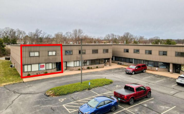 Pictures of Industrial property located at 130 Utopia Rd Unit 13, Manchester, CT 06042 for comps - image #1