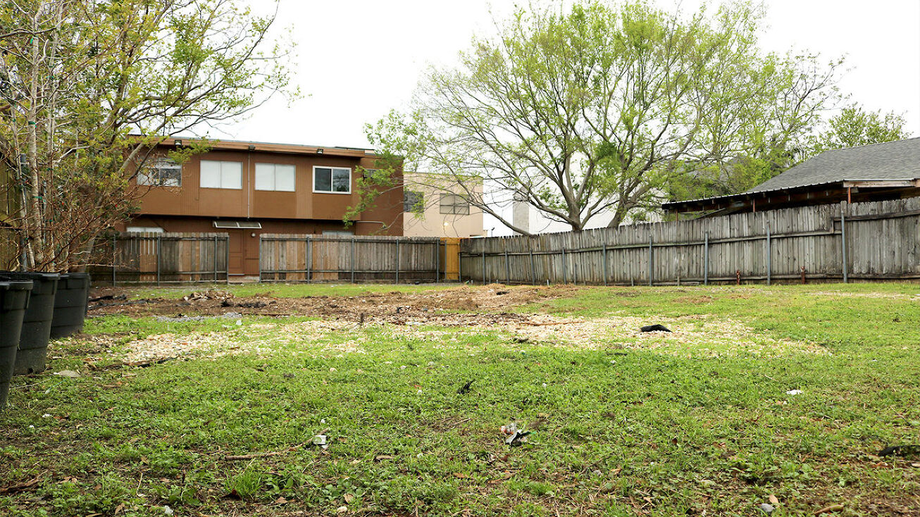 2208 Athania Parkway, Metairie, LA 70001