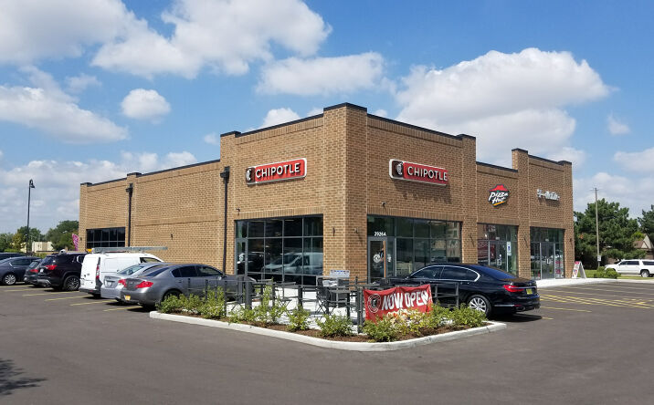 Pictures of Retail property located at 2926 Mannheim Road, Franklin Park, IL 60131 for comps - image #1