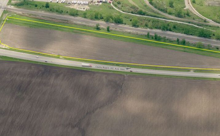 Pictures of Land property located at NW CRNR Kinzie Ave. & St. George Road, Bradley, IL 60915 for sales - image #1