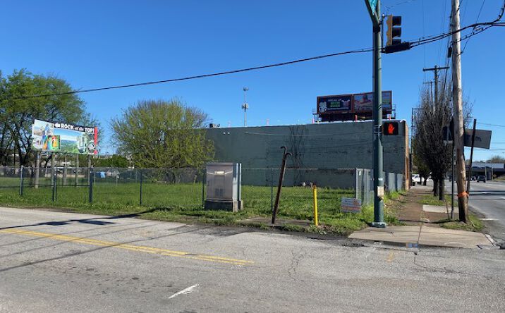 Pictures of Land property located at 2451 Broad St, Chattanooga, TN 37408 for sales - image #1