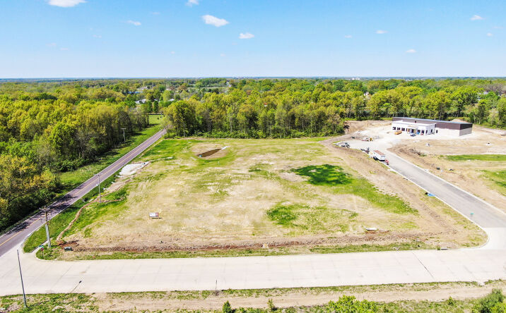 Pictures of Land property located at Trade Winds Industrial Park Lot 404, ?Columbia, MO 65201 for sales - image #1