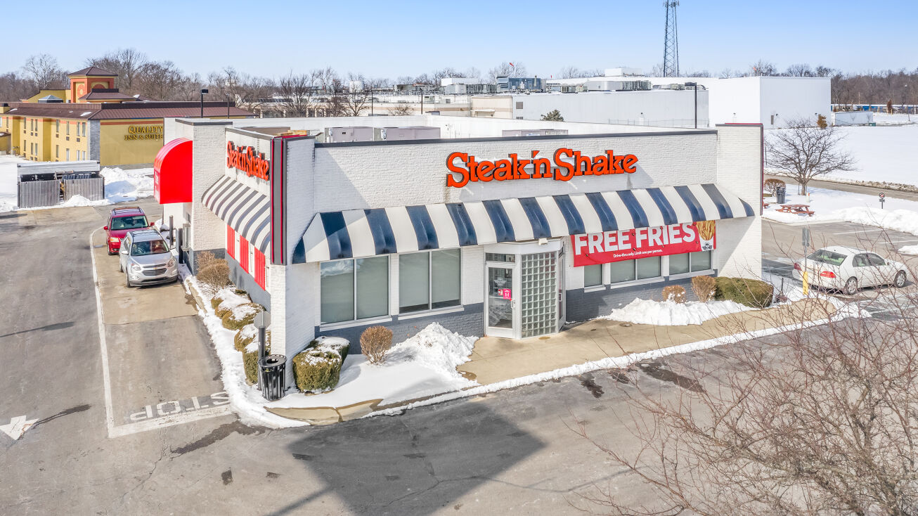 21 Maplehurst Dr, Brownsburg, IN 46112