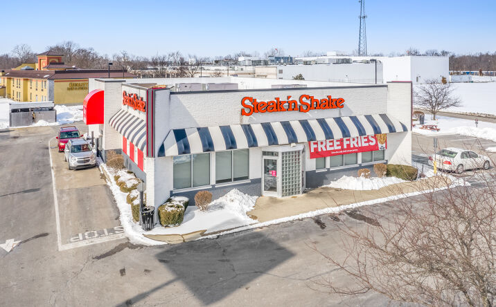 Brownsburg In Commercial Real Estate For Sale Crexi Com