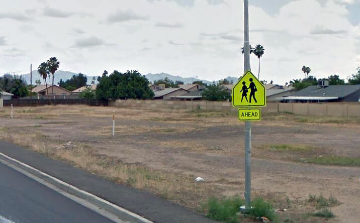 Pictures of Land property located at SWC 67th Ave and Montebello Ave, Glendale, AZ 85303 for comps - image #1