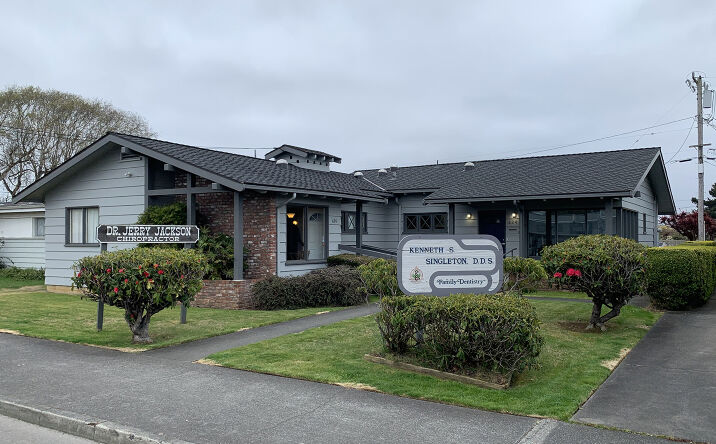Pictures of Office property located at 624 Harris St, Eureka, CA 95503 for comps - image #1