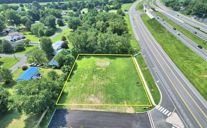 Pictures of Land property located at E Front St, Frederica, DE 19946 for sales - image #1