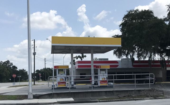 Pictures of Retail property located at 3135 US-17, Zolfo Springs, FL 33890 for sales - image #1