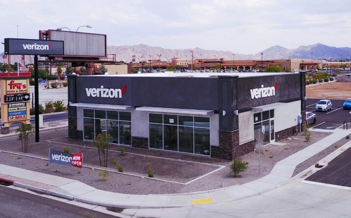 Pictures of Retail property located at 11345 S. Fortuna Rd, Yuma, AZ 85367 for comps - image #1
