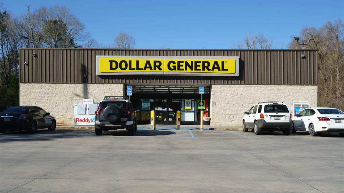 12593 Wardline Rd, Hammond, LA 70401