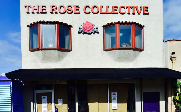Pictures of Retail property located at 419-21 Rose Ave, Los Angeles, CA 90291 for comps - image #1