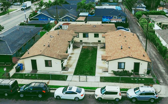 Pictures of Multifamily property located at 3106 W 27th St, Los Angeles, CA 90018 for comps - image #1