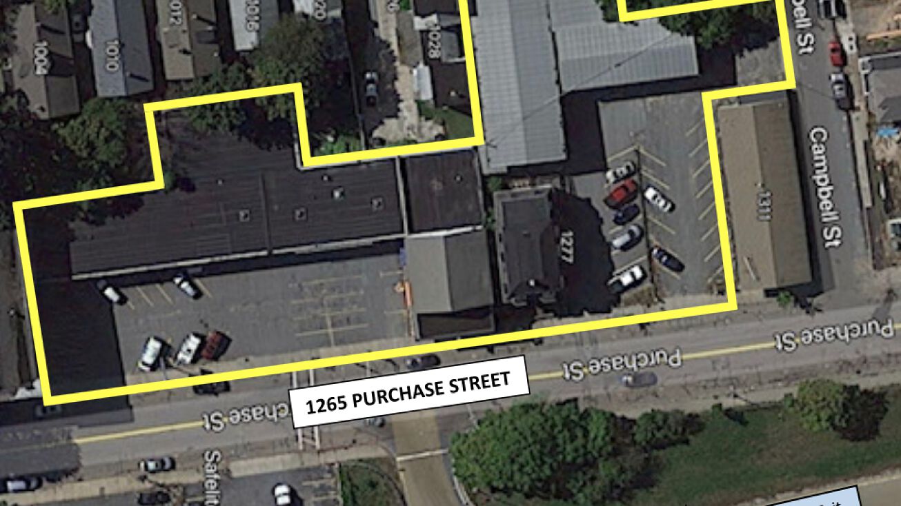 1265 Purchase St, New Bedford, MA 02740