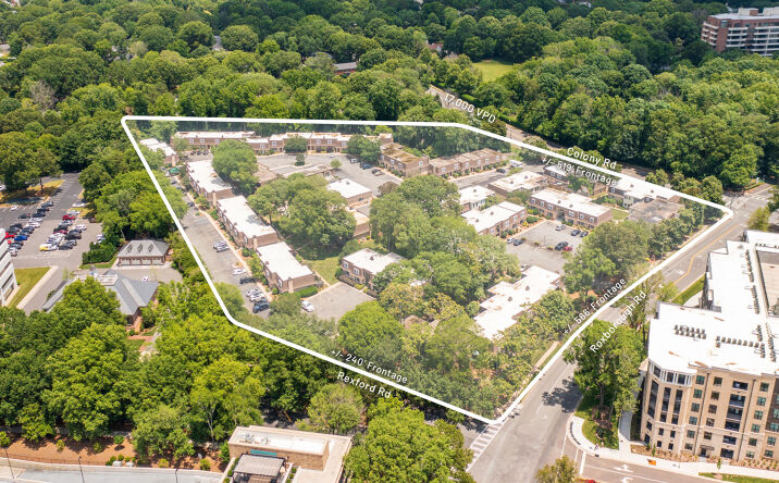 Pictures of Land property located at 3504 Colony Rd, Charlotte, NC 28211 for sales - image #1