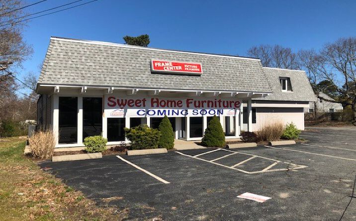 Pictures of Mixed Use, Office, Retail property located at 460 Bearses Way, Hyannis, MA 02601 for comps - image #1
