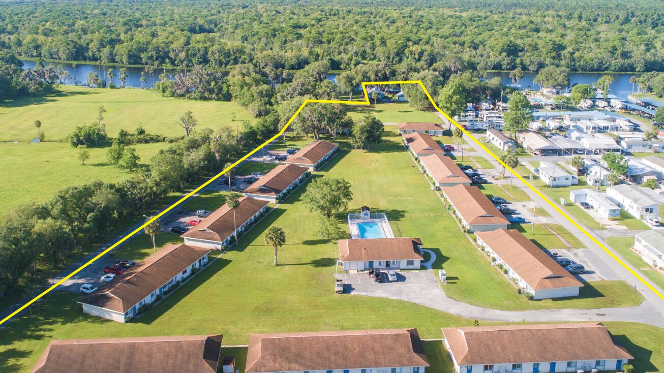 2744 Botts Landing Rd, DeLand, FL 32720