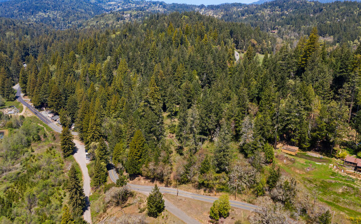 Pictures of Land property located at 24680 Brooktrails Dr, Willits, CA 95490 for sales - image #1