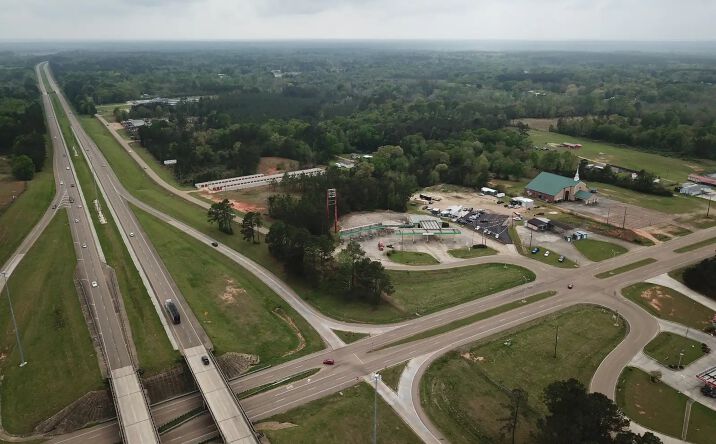 Pictures of Retail property located at 900 Ave G, Kentwood, LA 70444 for sales - image #1