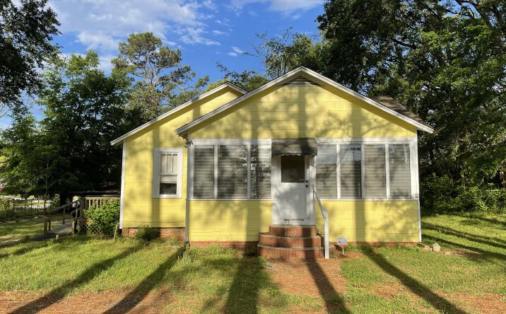Pictures of Office property located at 30555 Spanish Ln, Spanish Fort, AL 36527 for comps - image #1
