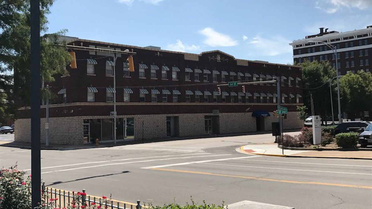 101 SE Second Street, Evansville, IN 47708