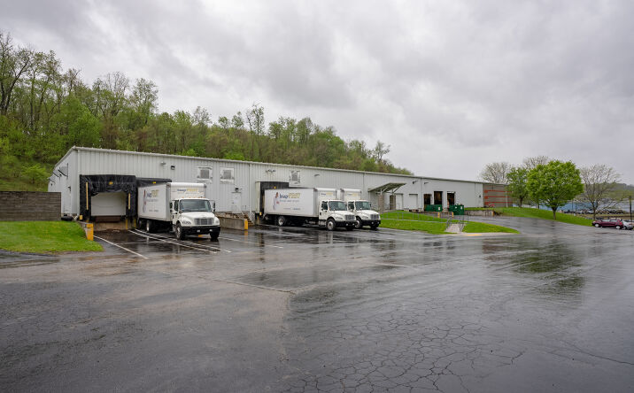 Pictures of Industrial property located at 11055 Parker Dr, Irwin, PA 15642 for sales - image #1