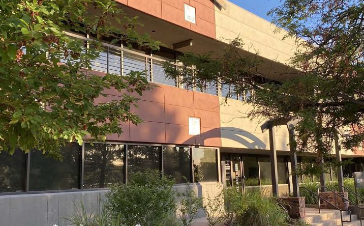 Pictures of Industrial property located at 99 Inverness Dr Unit 250, Englewood, CO 80112 for comps - image #1