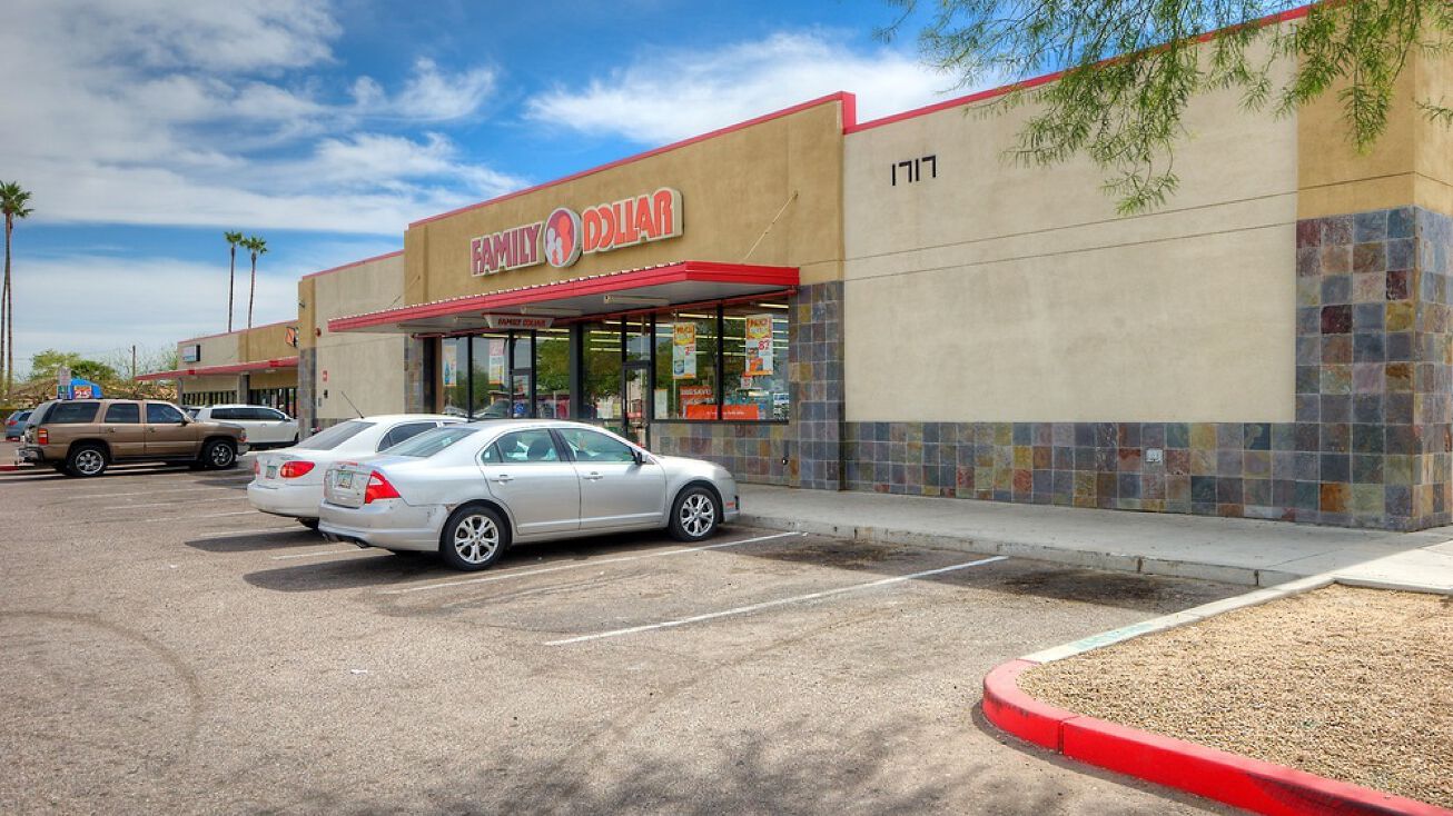 1717 West Southern Avenue, Phoenix, AZ 85041 Retail Property for Sale