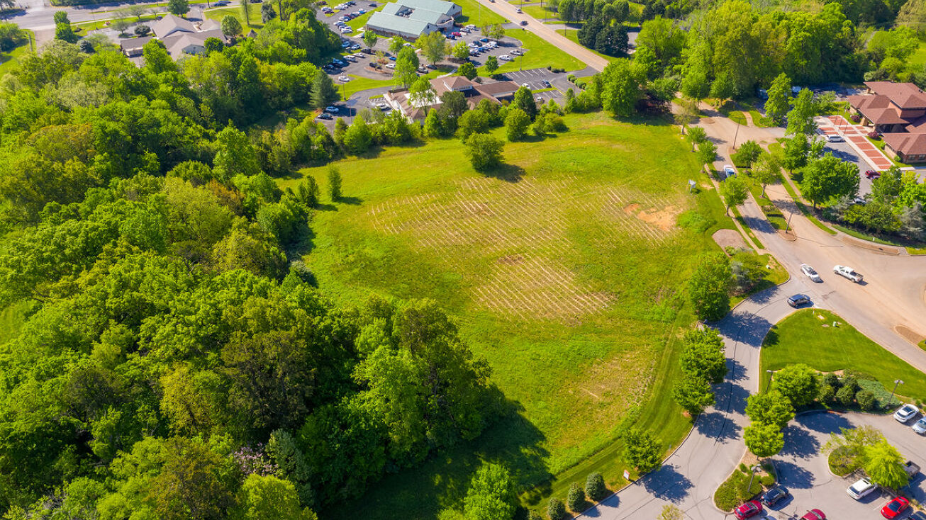 1334 Old Weisgarber Rd, Knoxville, TN 37909